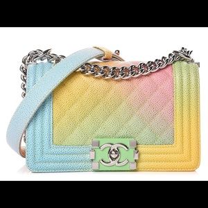 Meet your Posher, Norma